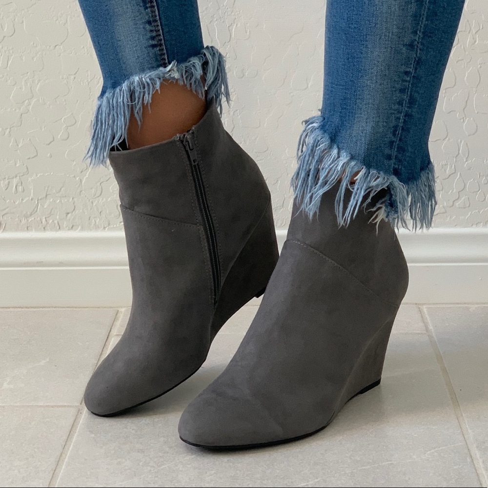 Smoked Grey Pointy Toe Wedge Ankle Bootie - Picture 7 of 7